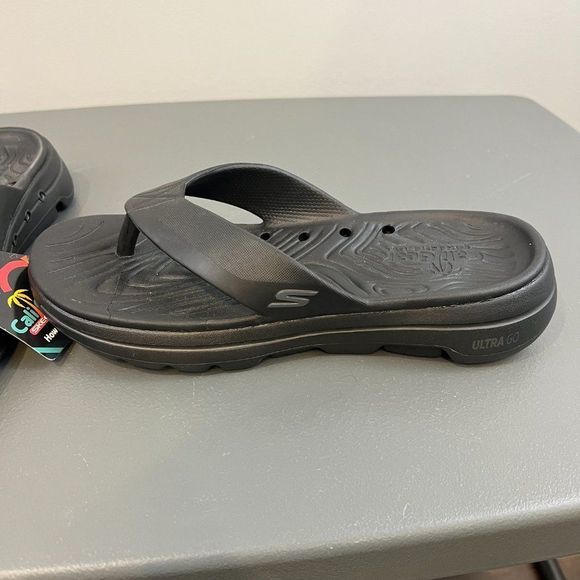 NWT‎ SKECHERS Black Foam Thong Sandals (8) - Picture 6 of 9